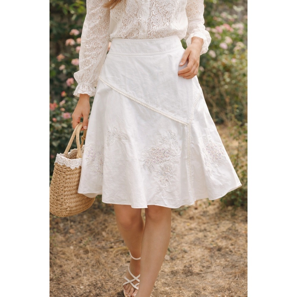Capri Women Skirt White Embroidered Beaded Floral Butterfly Small asymmetrical